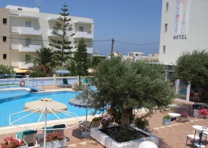 ホテル Olympic カルパトス